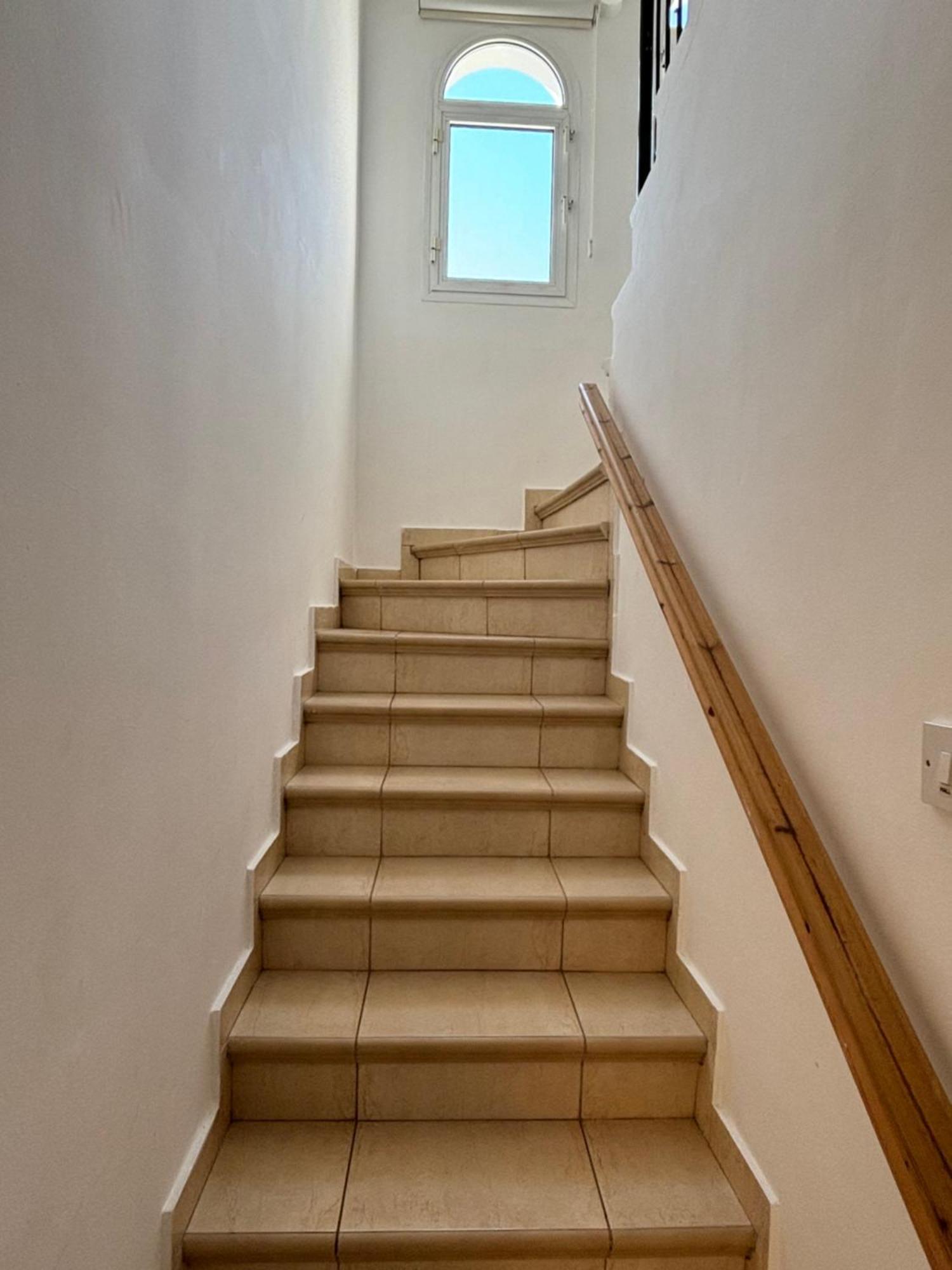 Coral Bay Sunbeam Villa Dış mekan fotoğraf